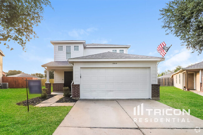 Building Photo - 19010 Sunburst View Dr