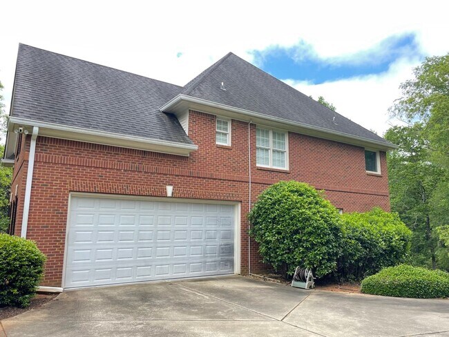 Building Photo - Beautiful Oconee County Home in Old Waverly