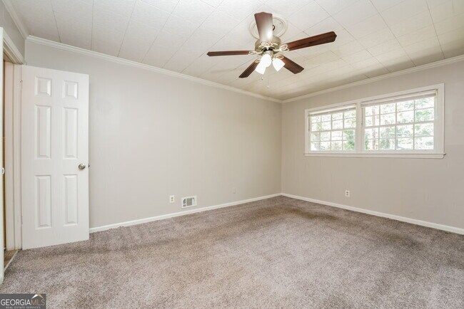Building Photo - 3433 Comet Cir
