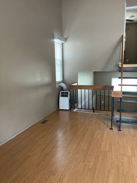 Building Photo - 835 Tammany Dr