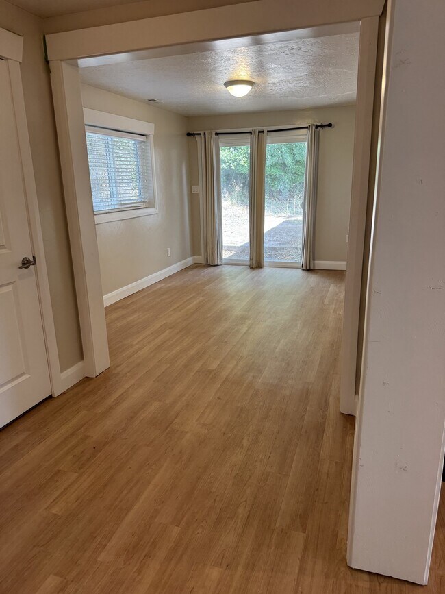 Building Photo - 2789 N 1600 E
