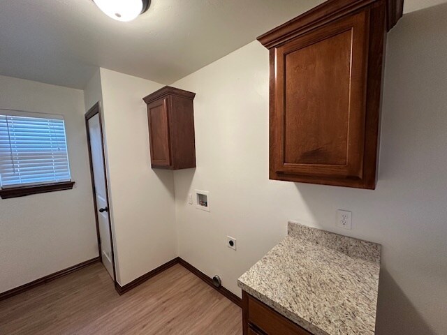 Building Photo - 925 Heather Ln