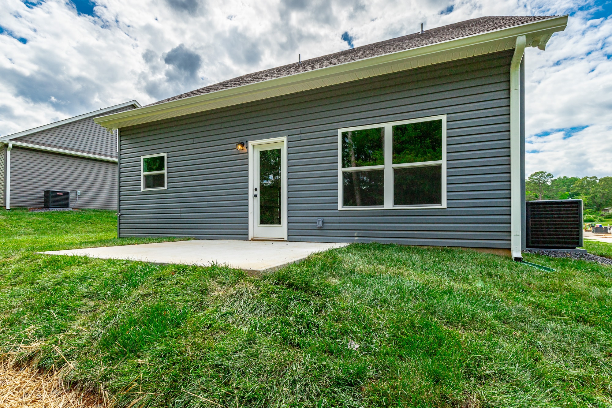 Building Photo - 4654 Heiskell Dr