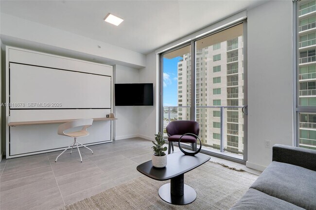 Building Photo - 227 NE 2nd St