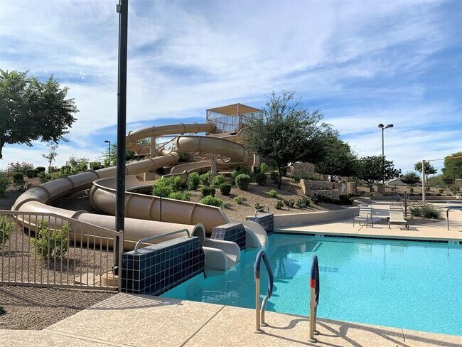 Building Photo - Mission Royal Resort Living Community! 5bd 3ba! Golf Course & Water Park!