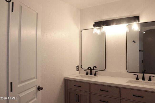 Building Photo - 5379 Almosa St