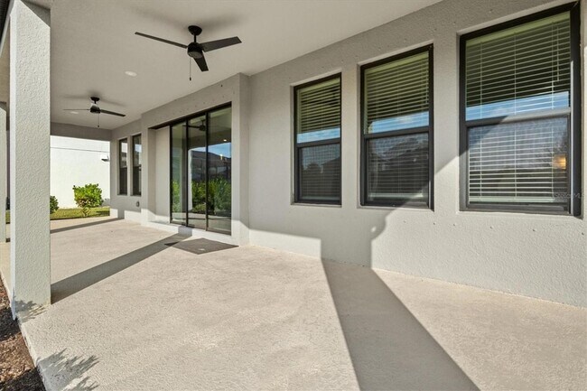 Building Photo - 9312 Tequila Sunrise Dr