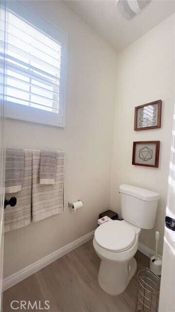 Building Photo - 3180 E La Avenida Dr