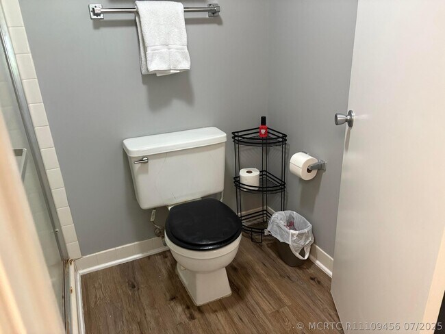 Building Photo - 2606 Nassau Bend