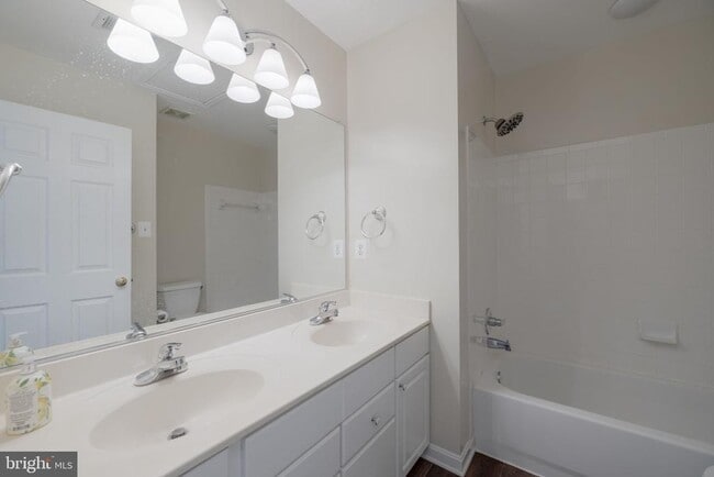 Building Photo - 5319 Waldo Dr