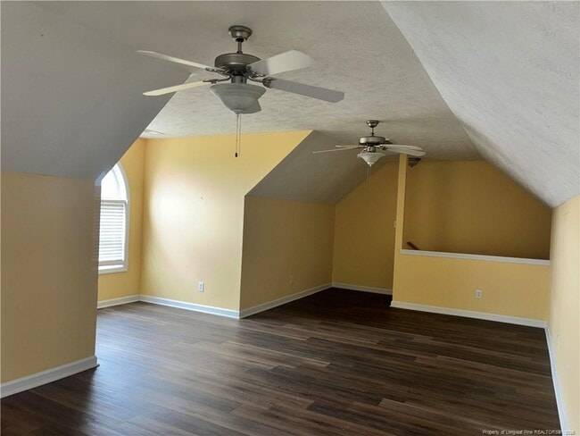 Building Photo - 8225 Hurrican Ln