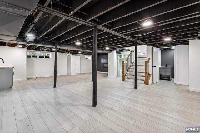 Building Photo - 648 E Broad St