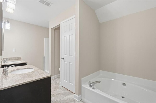 Building Photo - 2753 Allyn Way NW