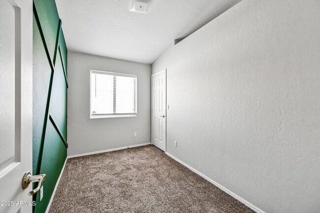Building Photo - 351 N Wildrose