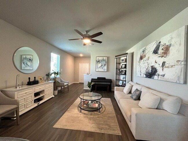Building Photo - 2547 Steelhead Dr