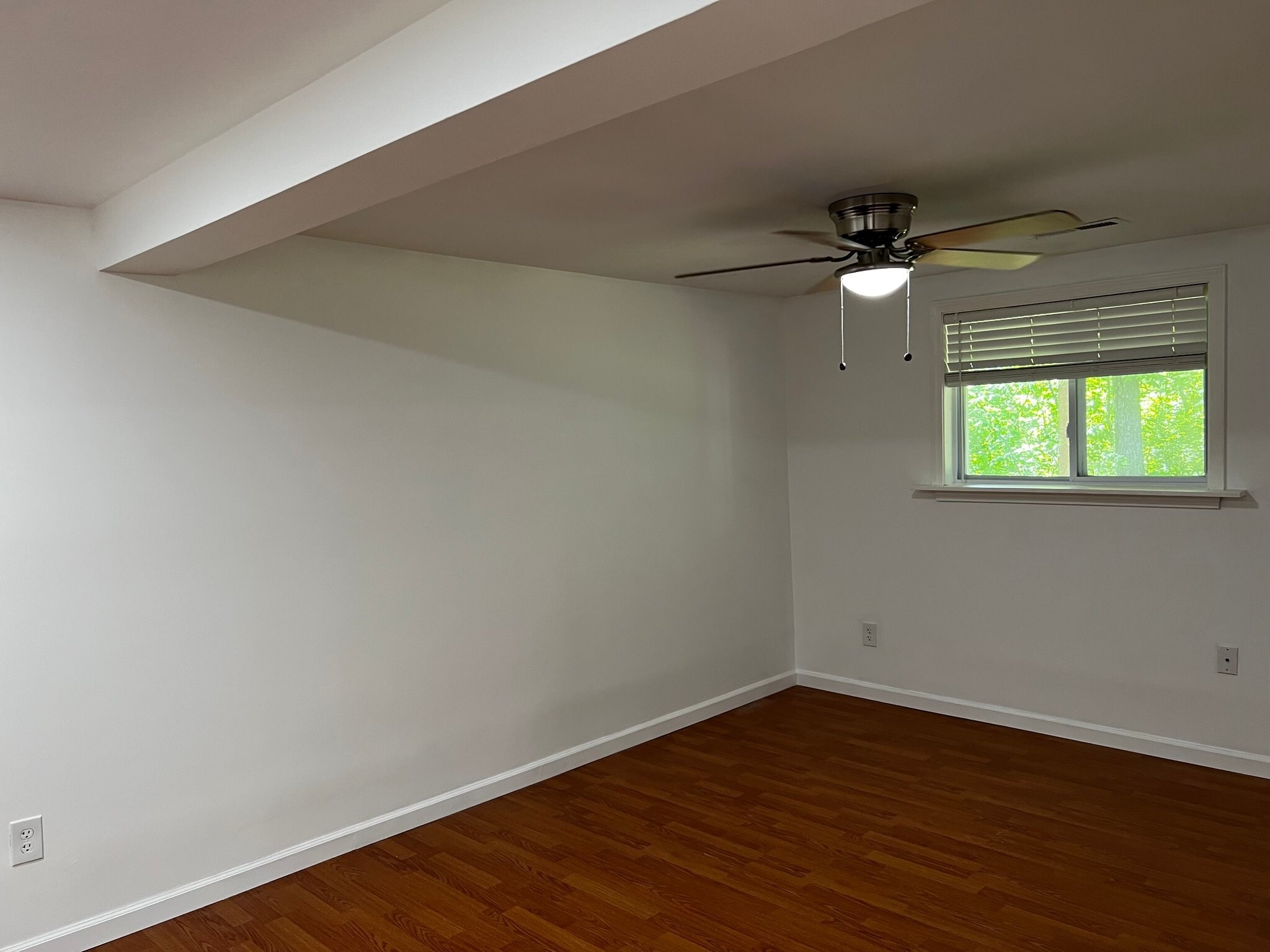 Building Photo - 4432 Mockingbird Ln