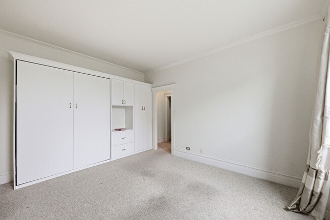 Building Photo - 2211 California St