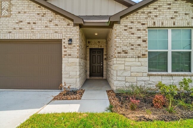 Building Photo - 11617 Whirlaway Dr