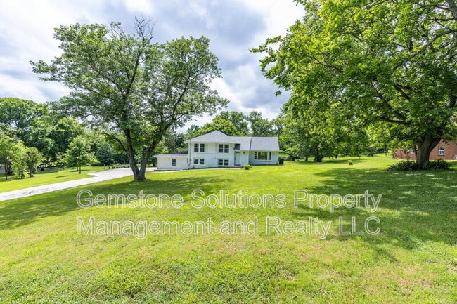 Building Photo - 104 Anchor Dr