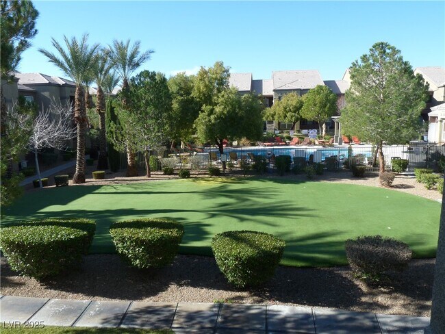 Building Photo - 7255 W Sunset Rd