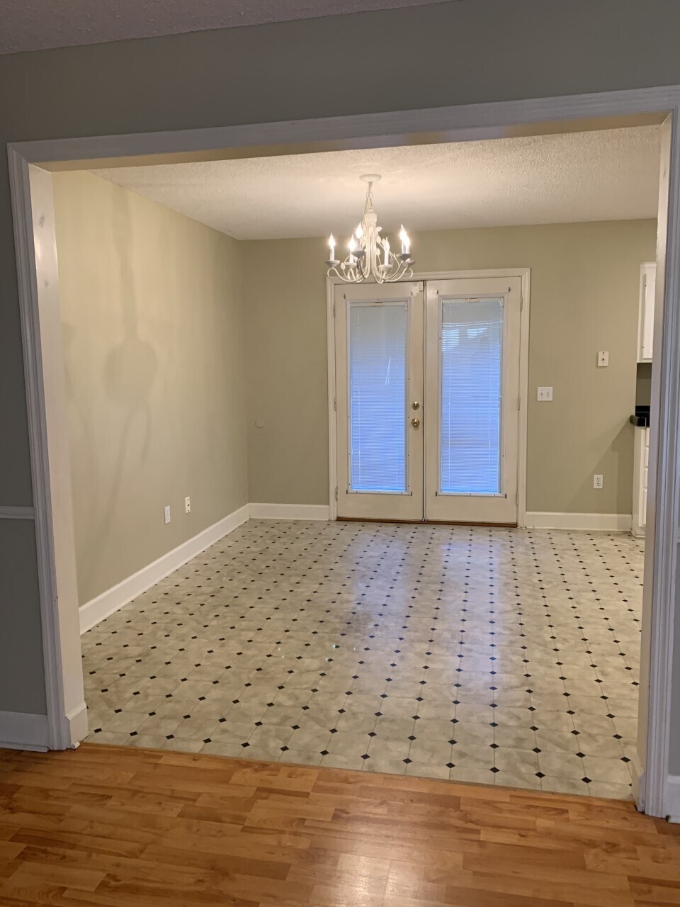Building Photo - 1601 Red Fox Trail