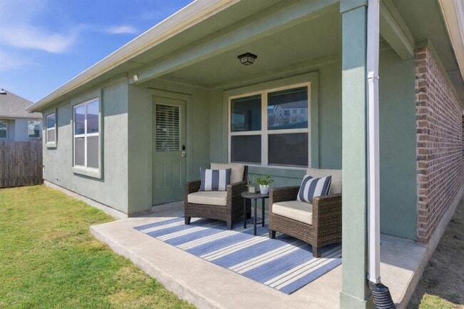 Building Photo - 7409 Spring Ray Dr