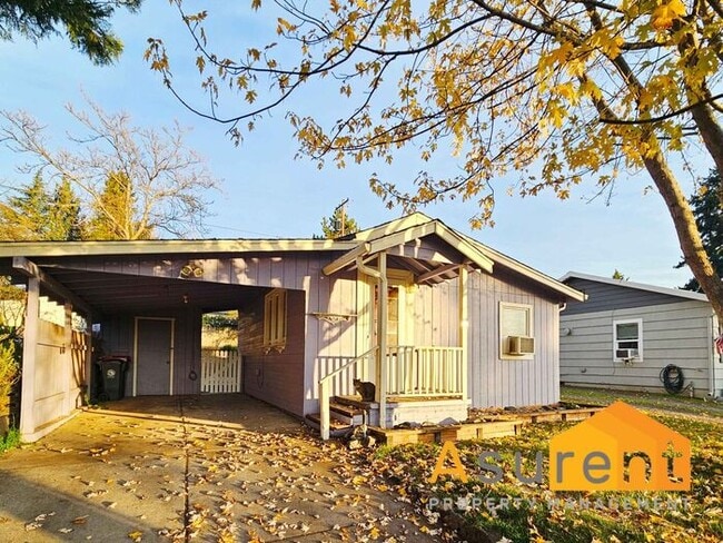 Primary Photo - Beautiful Single-Level Home Located in the desirable East Medford neighborhood