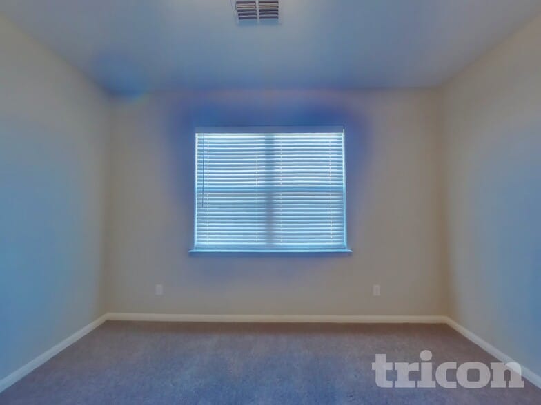 Building Photo - 14205 Open Range Dr