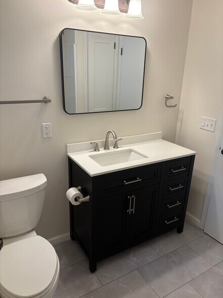 Building Photo - 1502 Steensland Dr