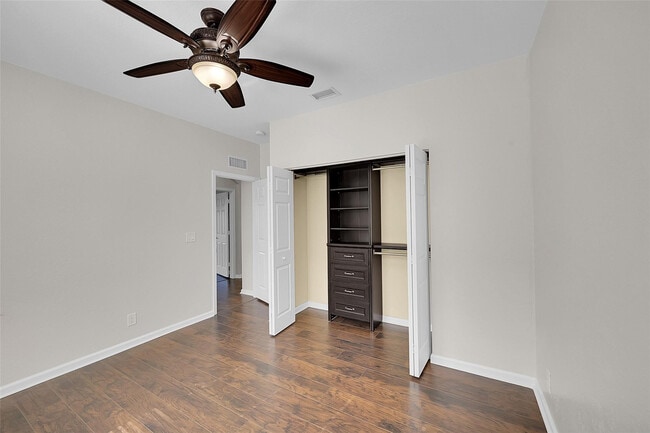 Building Photo - 3521 Boynton Beach Blvd