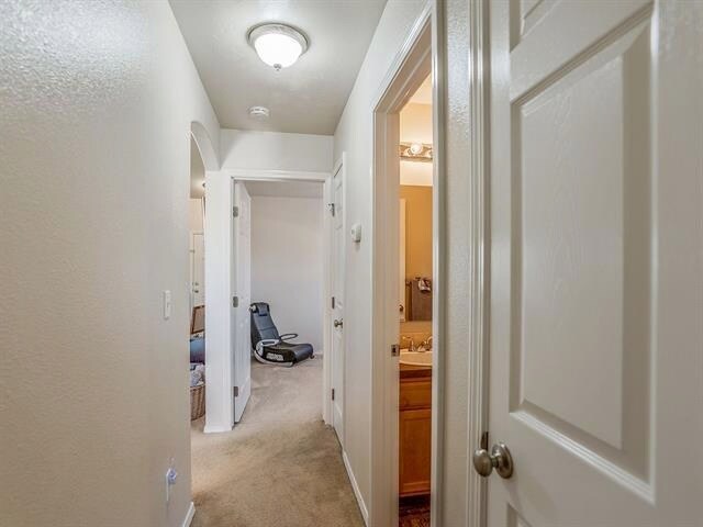 Building Photo - 10524 W Black Fang CT