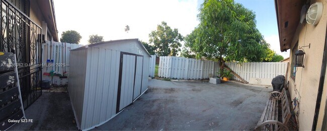 Building Photo - 6743 NW 192nd Ln