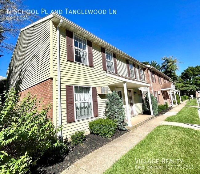 Building Photo - 337 N School Pl