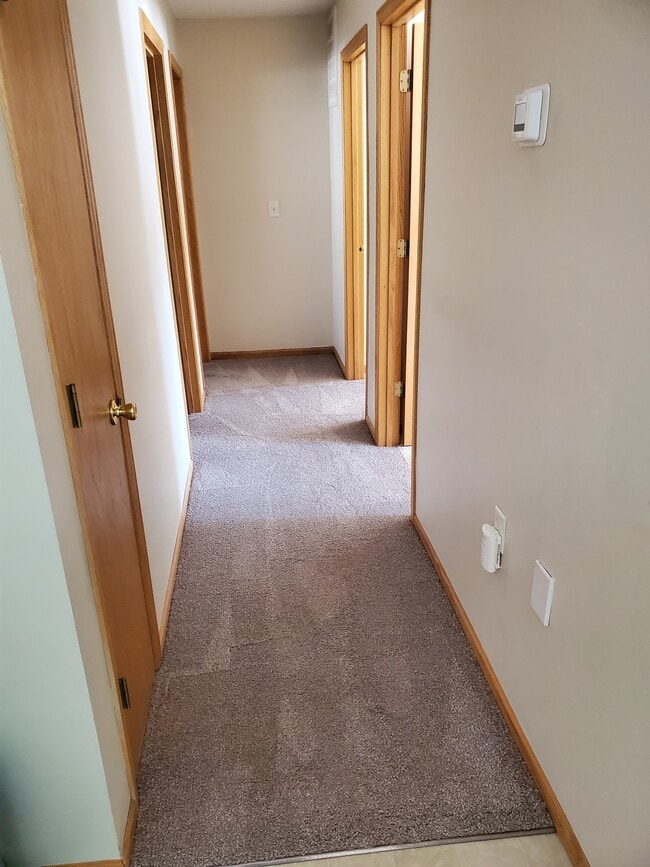 Building Photo - 117A Hialeah St