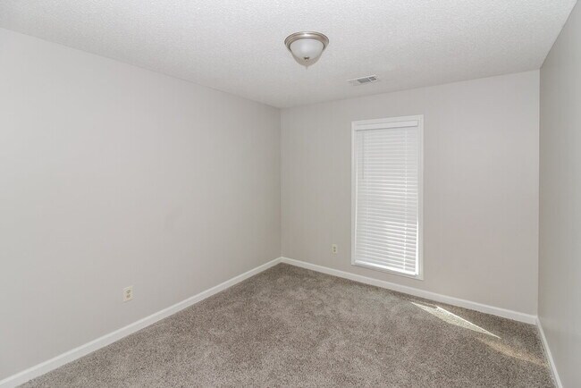 Building Photo - 7452 Keynon Cove