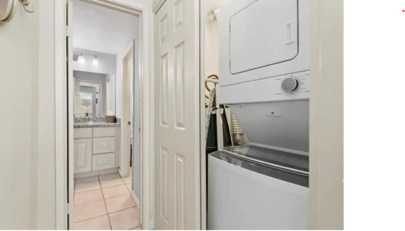 Building Photo - 1881 Bering Dr