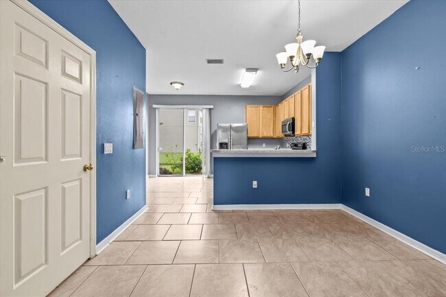 Building Photo - 13905 Abbey Ln