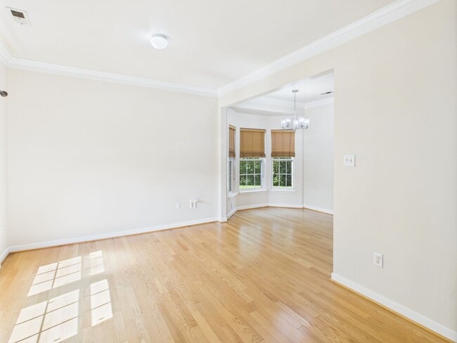 Building Photo - 2517 Mountain Ash Cir