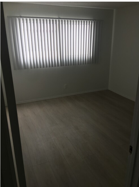 Bedroom - Crenshaw Wilshire Apartments