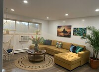 Building Photo - 195 Salem St