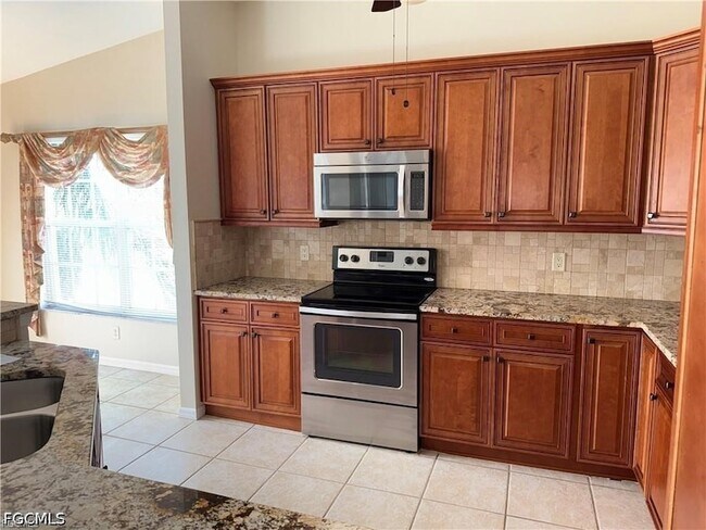 Building Photo - 14860 Crystal Cove Ct