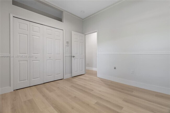 Building Photo - 12442 SW 119th Ct