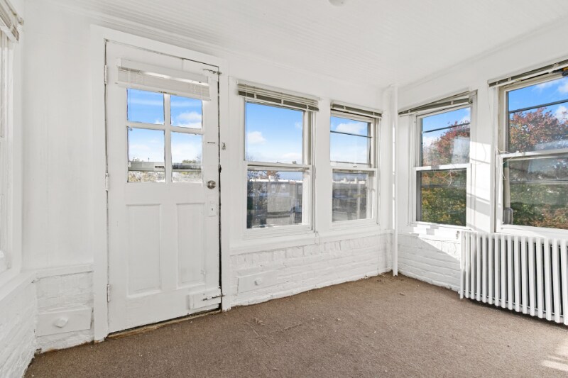 Building Photo - 2916 Guilford Ave