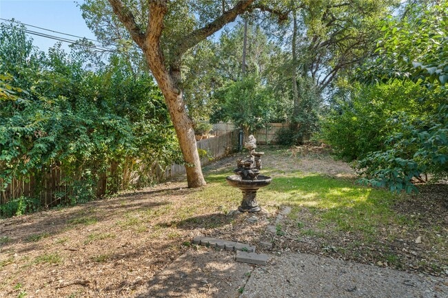 Building Photo - 2807 N 42nd St