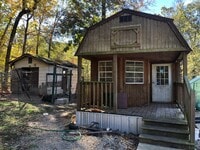 Building Photo - 959-B W Lakeshore Dr