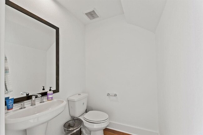 Building Photo - 4501 Night Owl Ln