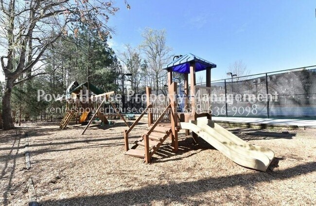 Building Photo - 10752 Camarilla Ct