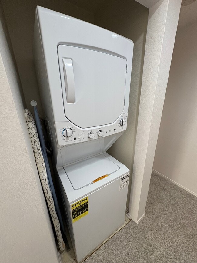 Building Photo - 16912 Sims Lane