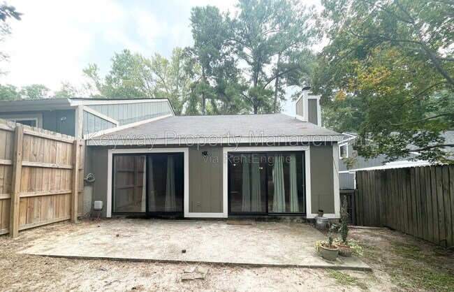 Building Photo - 839 Wimbledon Dr