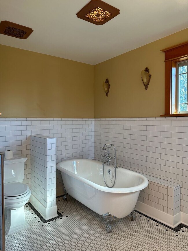 Building Photo - Luxury Craftsman with Spanish Accents & Bo...